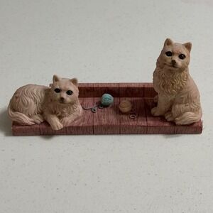 Continental Creations Yellow Persian Cat Resin Photo Frame Holder Kitschy VTG
